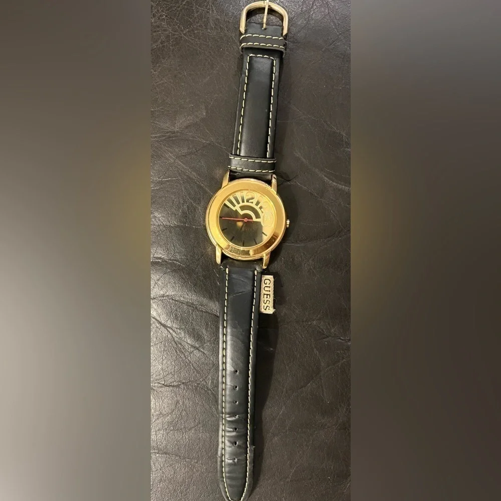 Vintage 1994 Guess Ladies Watch W9